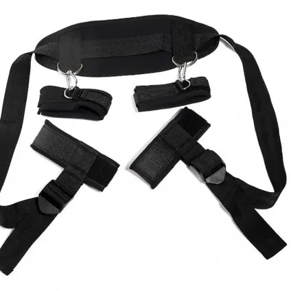 Đai đeo bạo dâm